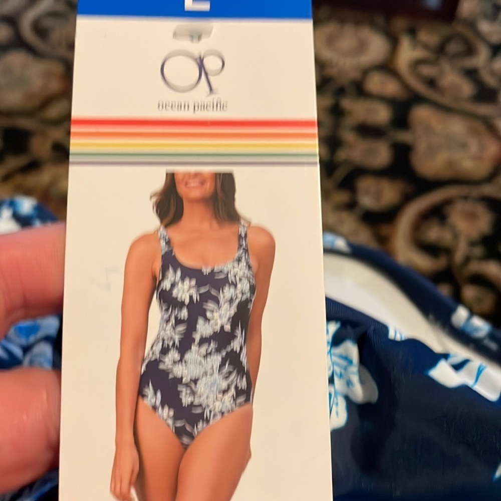 Ocean pacific ladies one piece swimsuit